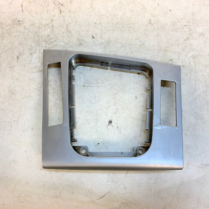 BMW E46 330i 328i 325i 323i Sedan Wagon Titan Silver Center Shifter Window Switch Trim Bezel 8211465 *DAMAGED*