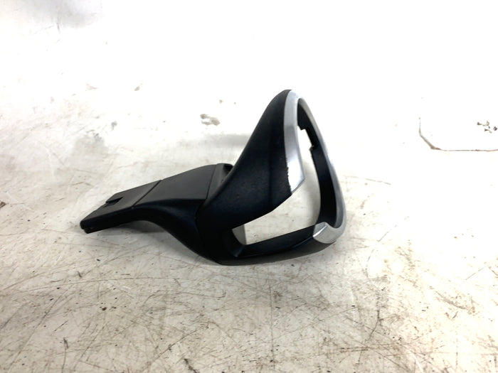 BMW E82 E88 135i 128i Front Center Console Cup Holder 9122655