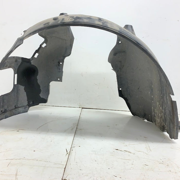 BMW E85/E86 Z4 Roadster/Coupe 3.0si Left Front Fender Liner 7012727 *DAMAGED*