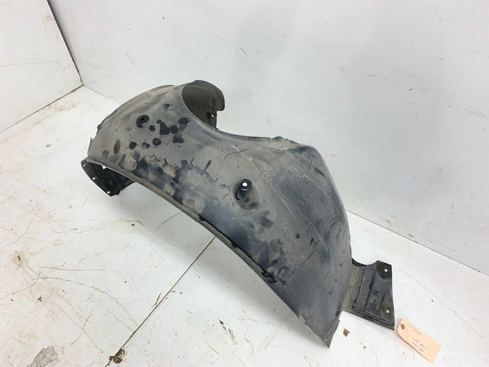 BMW E85/E86 Z4 Roadster/Coupe 3.0si Left Front Fender Liner 7012727 *DAMAGED*
