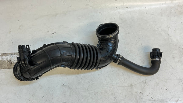 BMW F30 F31 328dx 328d N47 Turbocharger Air Intake Pipe 13718574783