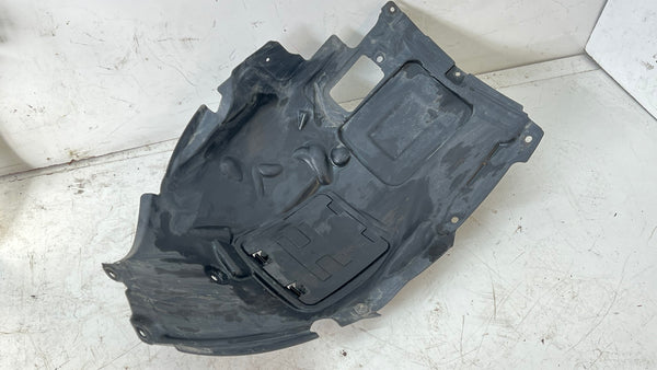 BMW F30 F31 328d 340i 330i 328i 320i Left/Driver Side Front Bottom Fender Liner 7260725