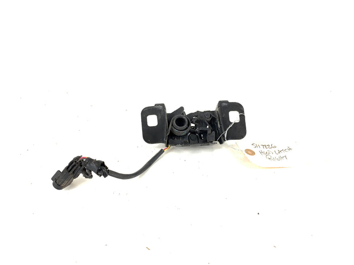 Chevrolet C7 Corvette Right/Passenger Side Primary Hood Latch 23432307