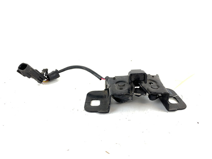 Chevrolet C7 Corvette Right/Passenger Side Primary Hood Latch 23432307