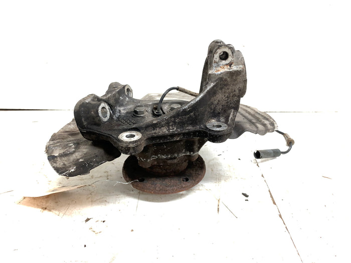 BMW E82 E88 135i 128i Passenger/Right Side Front Knuckle/Hub/Spindle 6773210