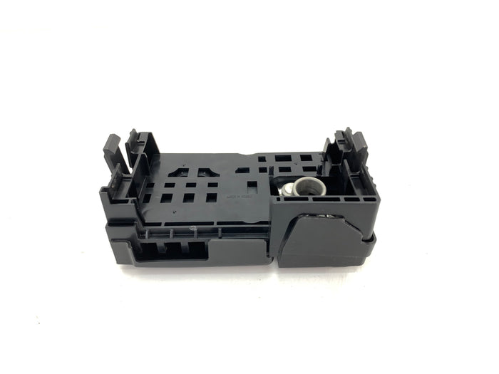 Chevrolet C7 Corvette Fuse Block Terminal 84314829