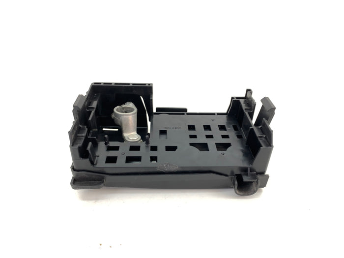 Chevrolet C7 Corvette Fuse Block Terminal 84314829