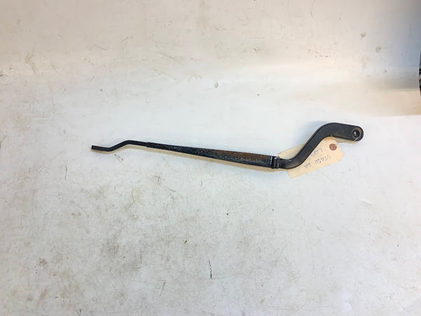 Nissan Stagea 260 RS C34 Wiper Arm Left Ra4015M20