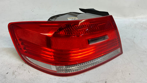 BMW E92 M3 335i 328i Pre-LCI Left Outer Quarter Panel Tail Light 63217174403