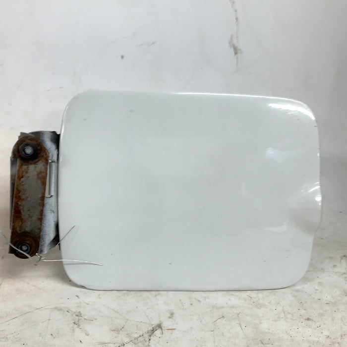 BMW E21 320i 323i 318i Fuel Door Alpine White (146)