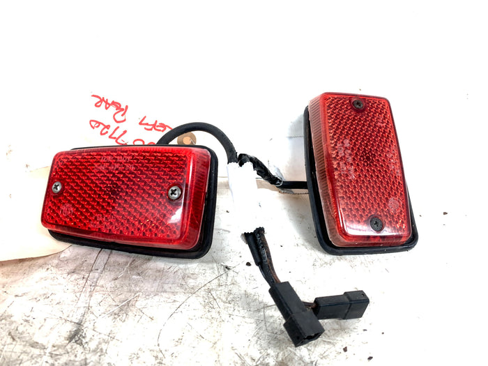 BMW E21 320i 323i 318i Left/Right Rear Side Marker Lights 3410104/3411104