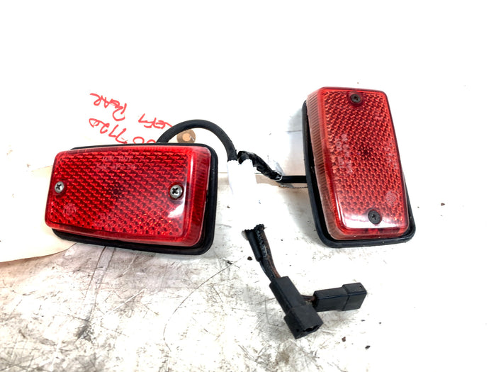 BMW E21 320i 323i 318i Left/Right Rear Side Marker Lights 3410104/3411104