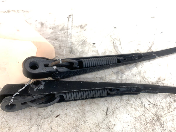 BMW E21 320i 323i 318i Left/Right Windshield Wiper Arms Set