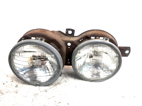 BMW E21 320i 323i 318i Right/Passenger Side Sealed Beam Headlight W/Frame