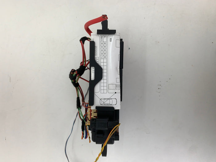 BMW F30 F32 F31 F33 F34 F36 3 & 4 Series Trunk Power Distribution Fuse Box 9261110