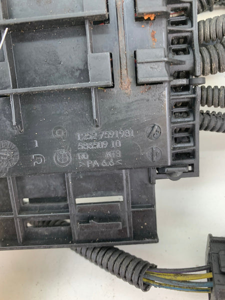 BMW F30 F32 F33 F34 F36 335i 335xi 435i 435xi N55 Automatic Transmission Engine Wiring Harness Sensoric Module 1 12517611295 *DAMAGED*