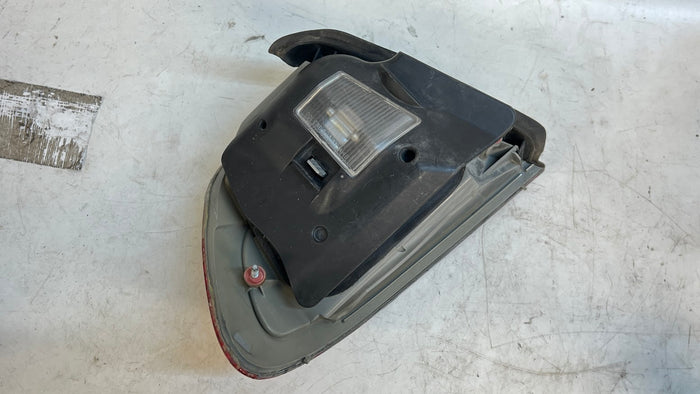 BMW E46 M3 330Ci 325Ci Coupe LCI Rear Clear LED Tail Light Right 6920700