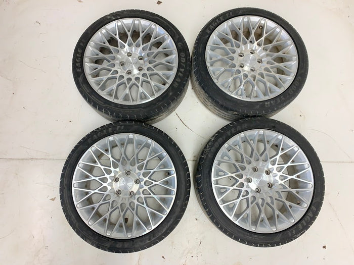 Niche Citrine Wheels 18