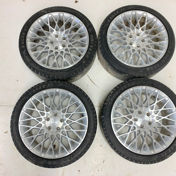 Niche Citrine Wheels 18