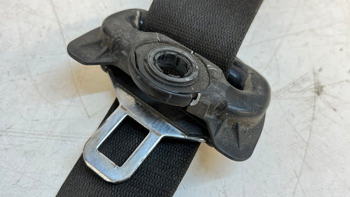 BMW E46 M3 330ci 328ci 325ci 323ci Coupe Left/Driver Side Front Seatbelt 7068249