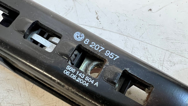 BMW E46 3 Series Coupe/Sedan/Wagon Left/Right Front Seatbelt Adjuster 8207957