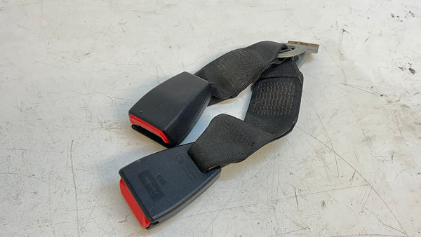 BMW E46 3 Series Sedan Coupe Rear Center Seatbelt Buckle 72118233292