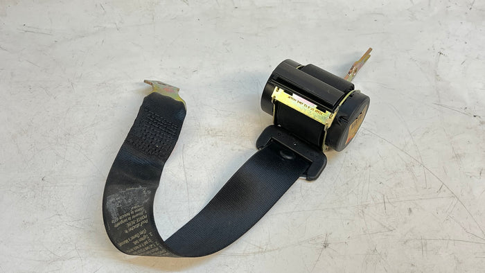 BMW E46 3 Series Coupe/Sedan Rear Left/Right Seat Belt 8201017