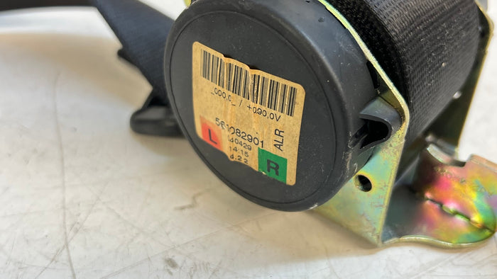 BMW E46 3 Series Coupe/Sedan Rear Left/Right Seat Belt 8201017