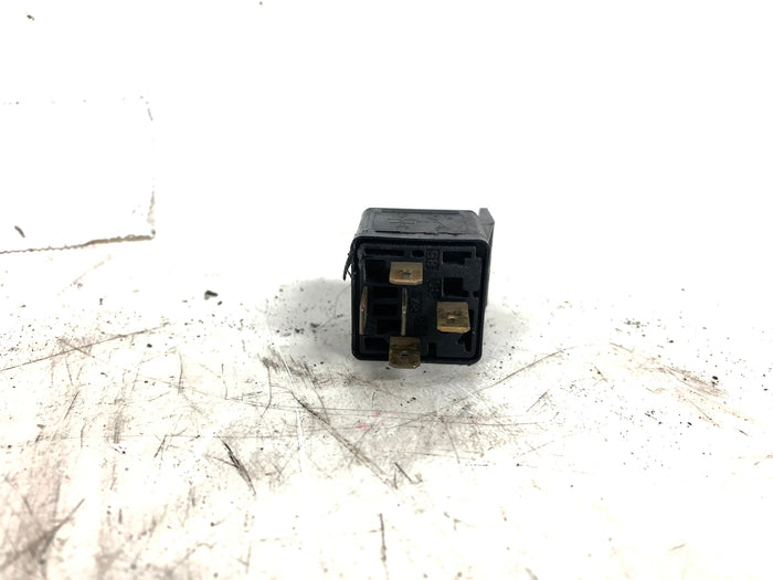 BMW E21 320i 323i 318i Relay 332204150