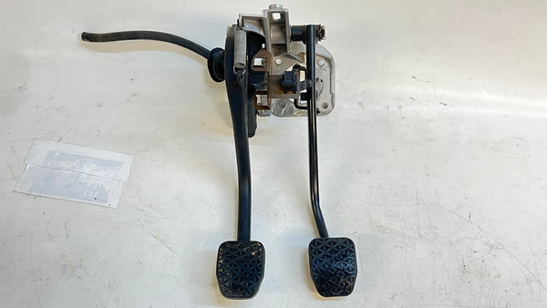 BMW E46 M3 Manual Transmission Clutch/Brake Pedal Assembly 1163870