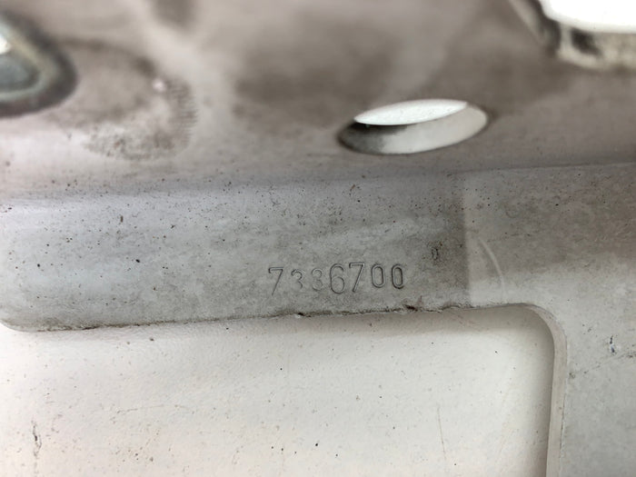 BMW F30 F31 F32 F33 F34 F36 3 & 4 Series Left & Right Hood Hinges Alpine White (300) 7336700/7336699