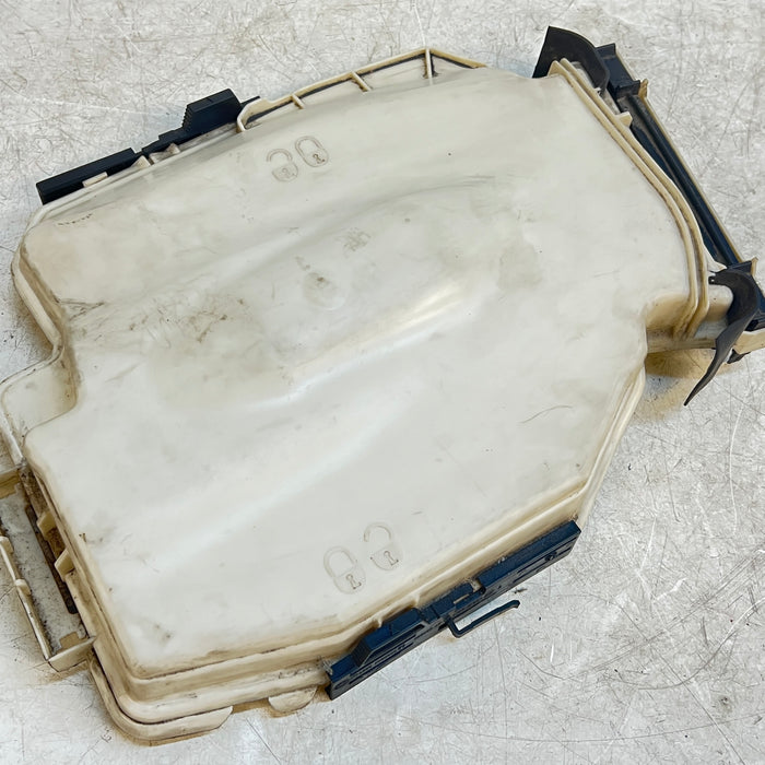 BMW E9X Engine DME/ECU Box Cover 7544575