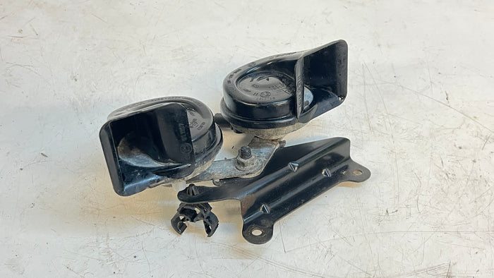 BMW E46 M3 High/Low Pitch Horns Pair 7833016/61337833012/61337833013