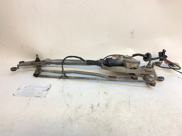 Nissan Stagea 260 RS C34 Wiper Linkage With Motor