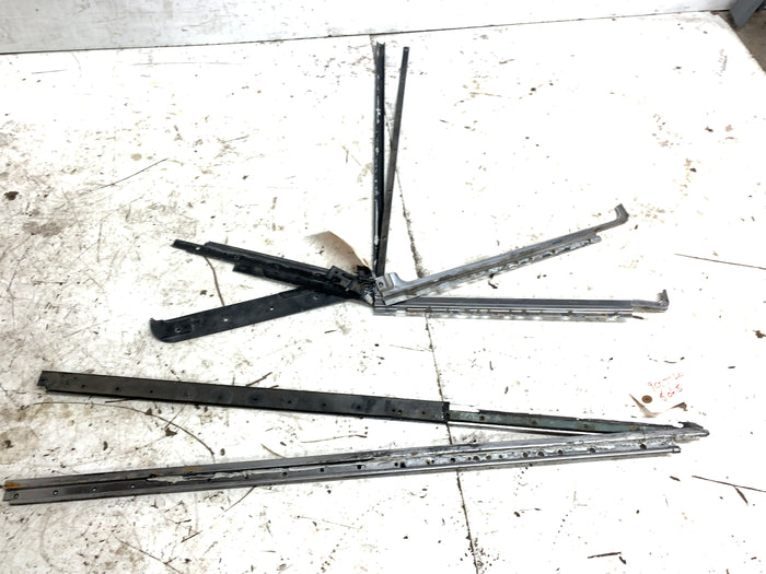 BMW E21 320i 323i 318i Sunroof Rails/Brackets/Tracks Set