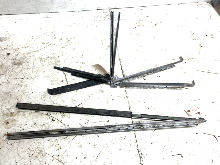 BMW E21 320i 323i 318i Sunroof Rails/Brackets/Tracks Set