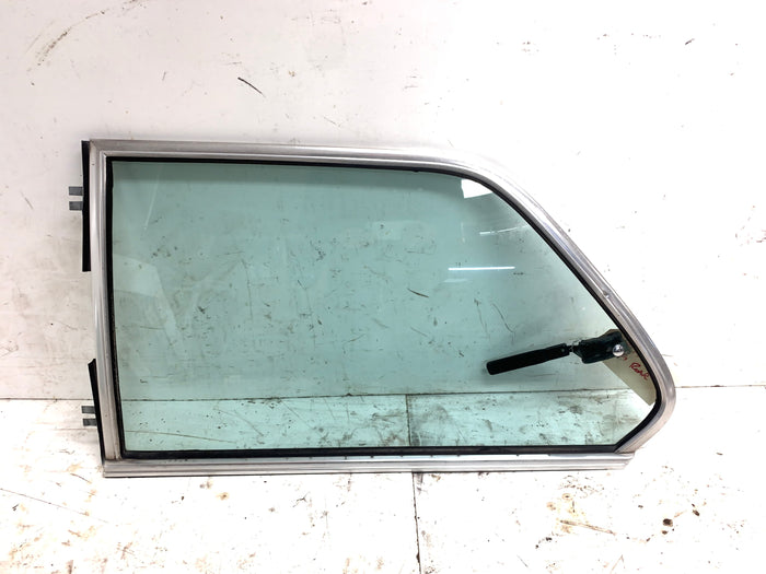 BMW E21 320i 323i 318i Left/Driver Side Rear Pop Out Vent Window Glass