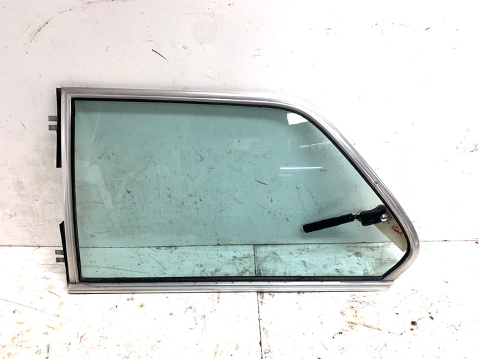 BMW E21 320i 323i 318i Left/Driver Side Rear Pop Out Vent Window Glass