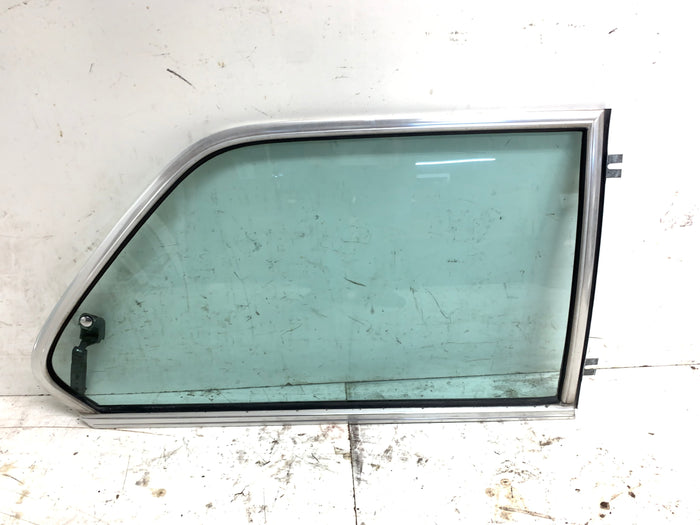 BMW E21 320i 323i 318i Right/Passenger Side Rear Pop Out Vent Window Glass