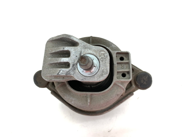 Chevrolet C7 Corvette Right/Passenger Side Manual Transmission Mount 23187446 *DAMAGED*