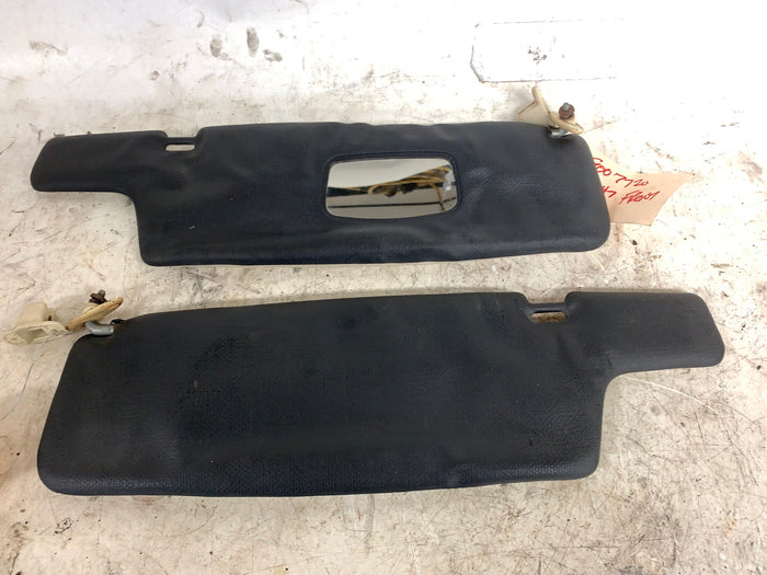 BMW E21 320i 323i 318i Left/Right Sun Visor  Set