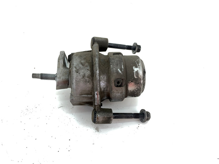 Chevrolet C7 Corvette Left/Driver Side Manual Transmission Mount 23187445