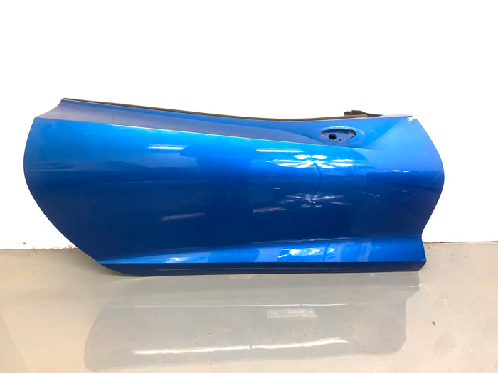 Chevrolet C7 Corvette Right/Passenger Side Door Laguna Blue Tintcoat (G7H) 23462076 *DAMAGED*