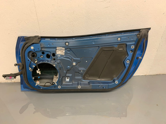 Chevrolet C7 Corvette Right/Passenger Side Door Laguna Blue Tintcoat (G7H) 23462076 *DAMAGED*