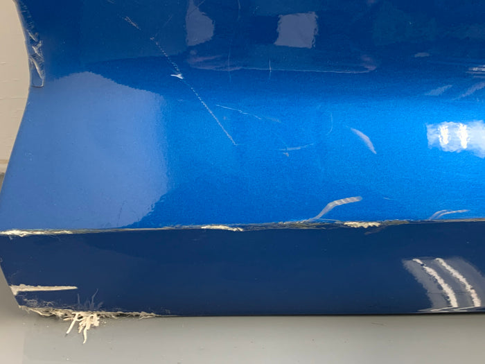 Chevrolet C7 Corvette Left/Driver Side Door Laguna Blue Tintcoat (G7H) 23462077 *DAMAGED*