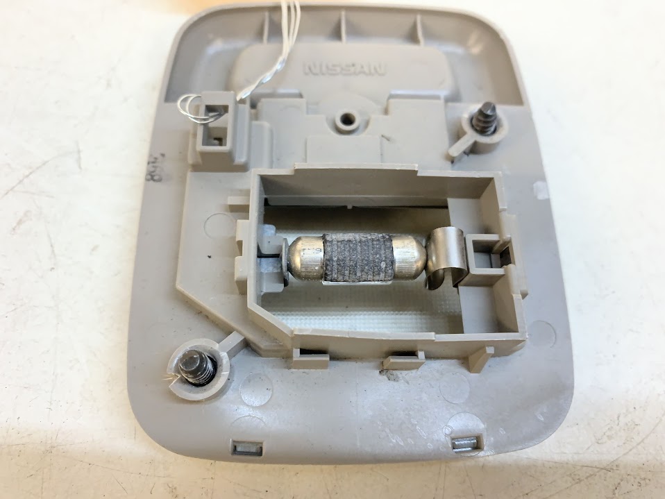 Nissan Stagea 260 RS C34 Rear Dome Light – Proper Parts Co