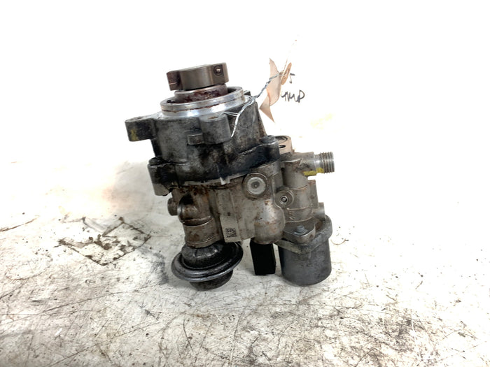 BMW E82 E88 135I High Pressure Fuel Pump 7594943