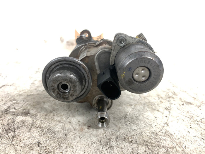 BMW E82 E88 135I High Pressure Fuel Pump 7594943