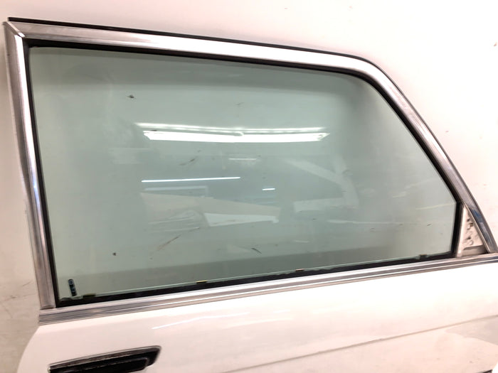 BMW E21 320i 323i 318i Right/Passenger Side Door Alpine White (146)