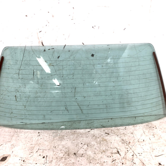 BMW E21 320i 323i 318i Rear Window Glass